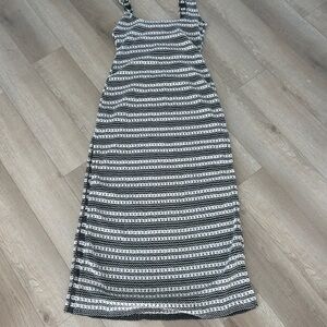 South Beach Sun dress/cover up! Size Large. Elegant Black and White Striped.